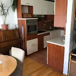 Spacious Family Free Parking Near Old Town شقة