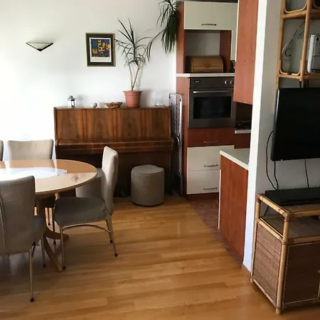 Daire Spacious Family Free Parking Near Old Town Split