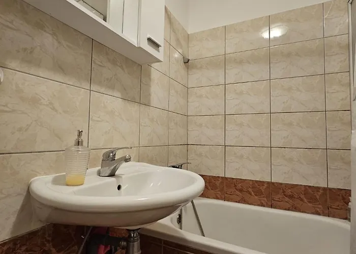 Sonya Apartment Split