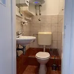 Spacious Family Free Parking Near Old Town Apartment