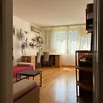 Spacious Family Free Parking Near Old Town Apartment *