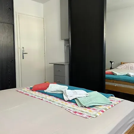 Apartman Spacious Family Free Parking Near Old Town