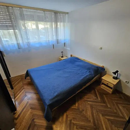 Sonya Apartment Split